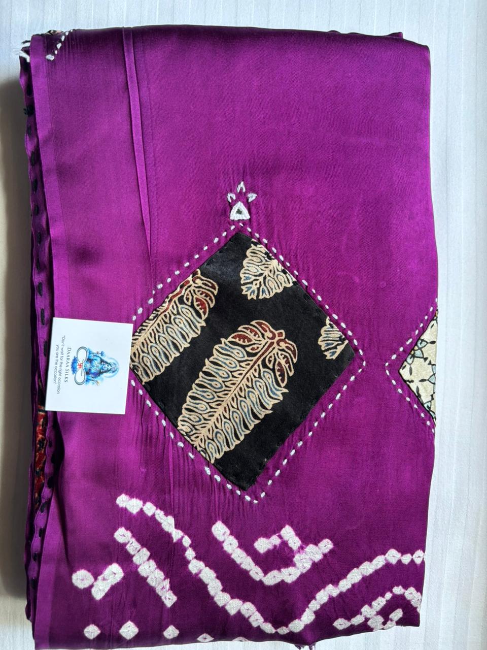 Modal Silk_Plain Saree_Bandhani Pallu_Mushroo_Patch_Mirror Violet