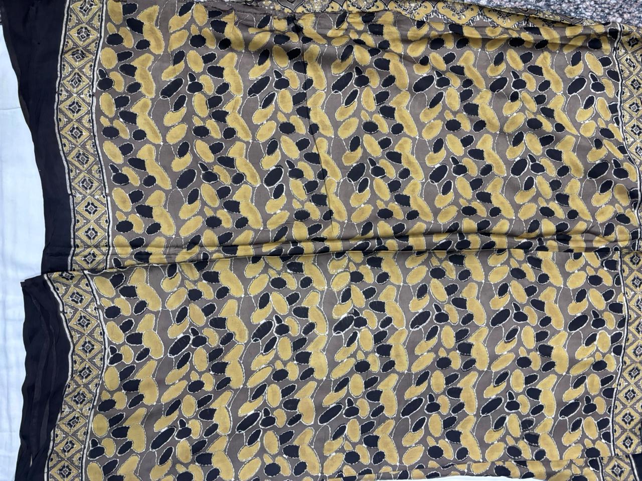 Ajrak Modal Saree - Chikku Brown