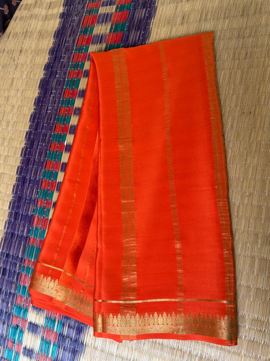 Chandrika 2D – Pure Mysore Crepe Silk Saree | Grey with Rust Orange Border