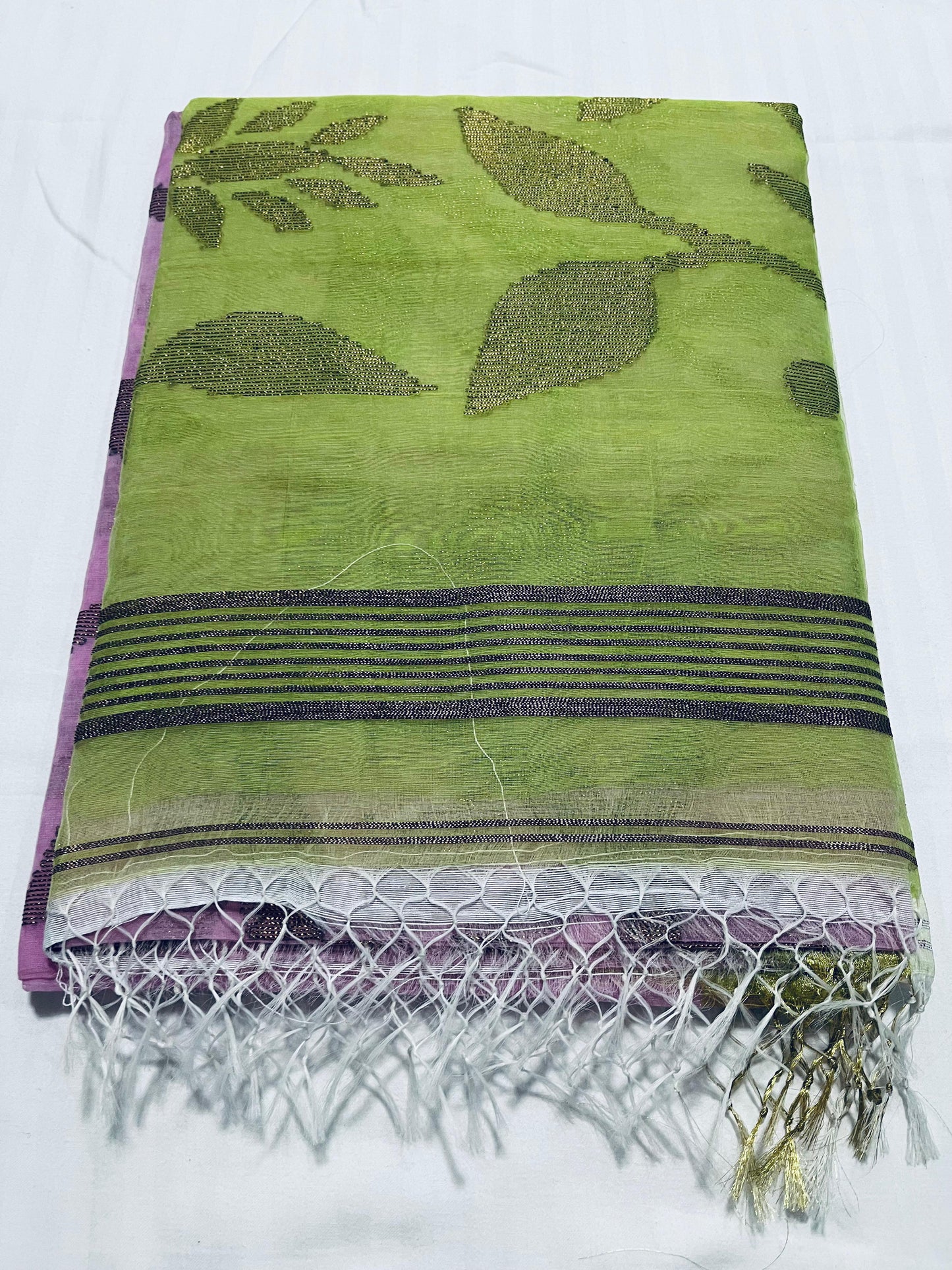 Dhaka Muslin Silk Jamdhani – Pink and Green Floral Weave