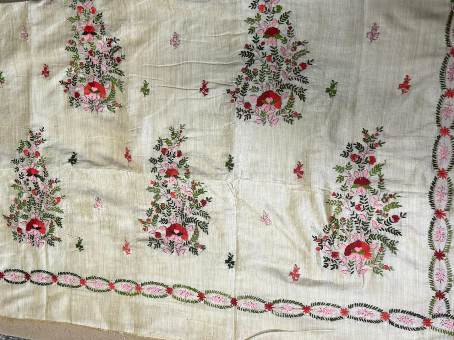 Assam Tussar Silk Saree | Kashmiri Pink & Orange Floral Embroidery | Beige – Daaraa Silks (Copy)