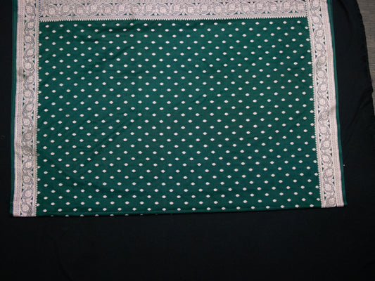 Banarasi Saree-Deep Emerald Green -Small silver buttas