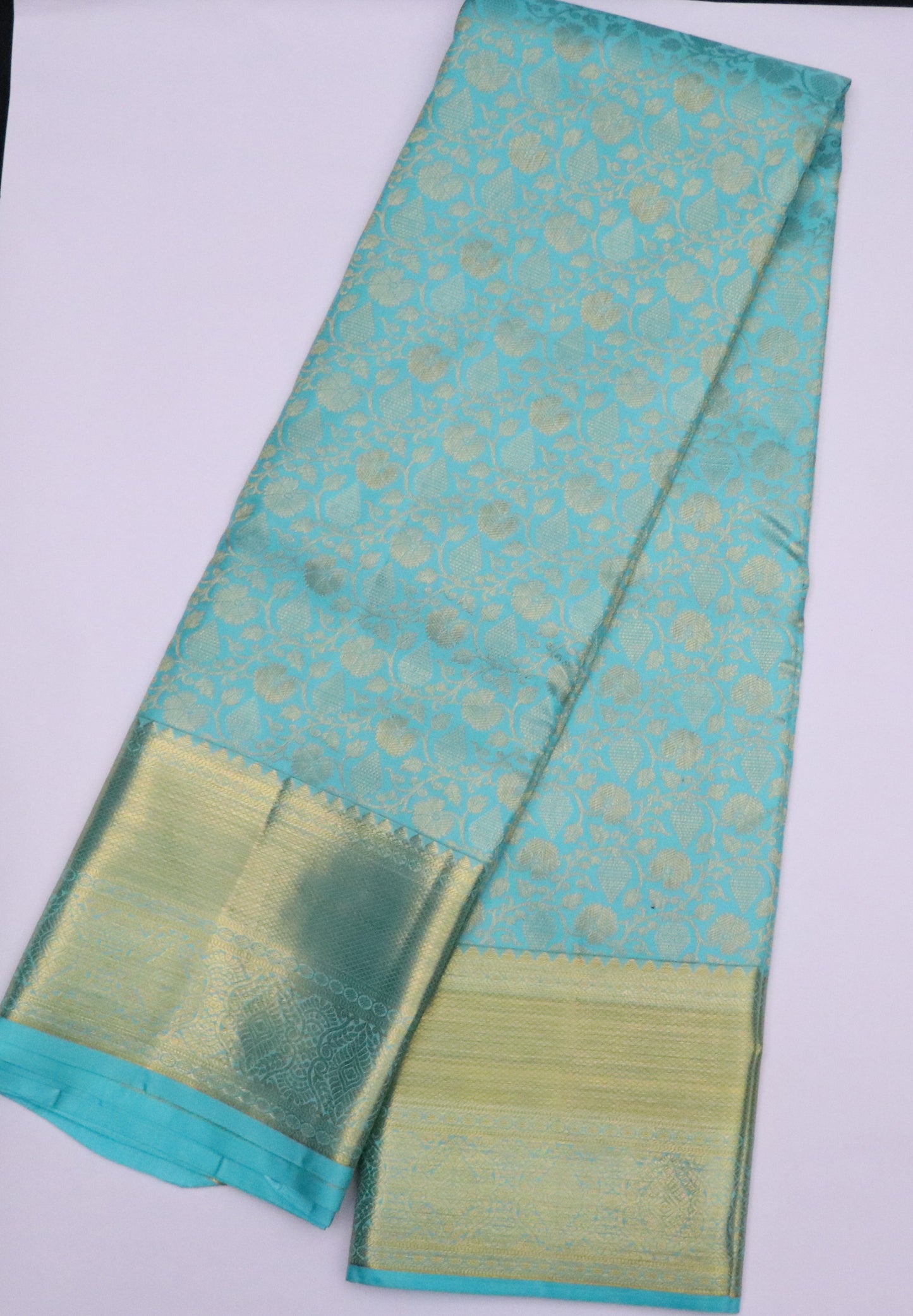 Kanchi Silk-Body-Turquoise Blue-Floral Vine jacquard pattern