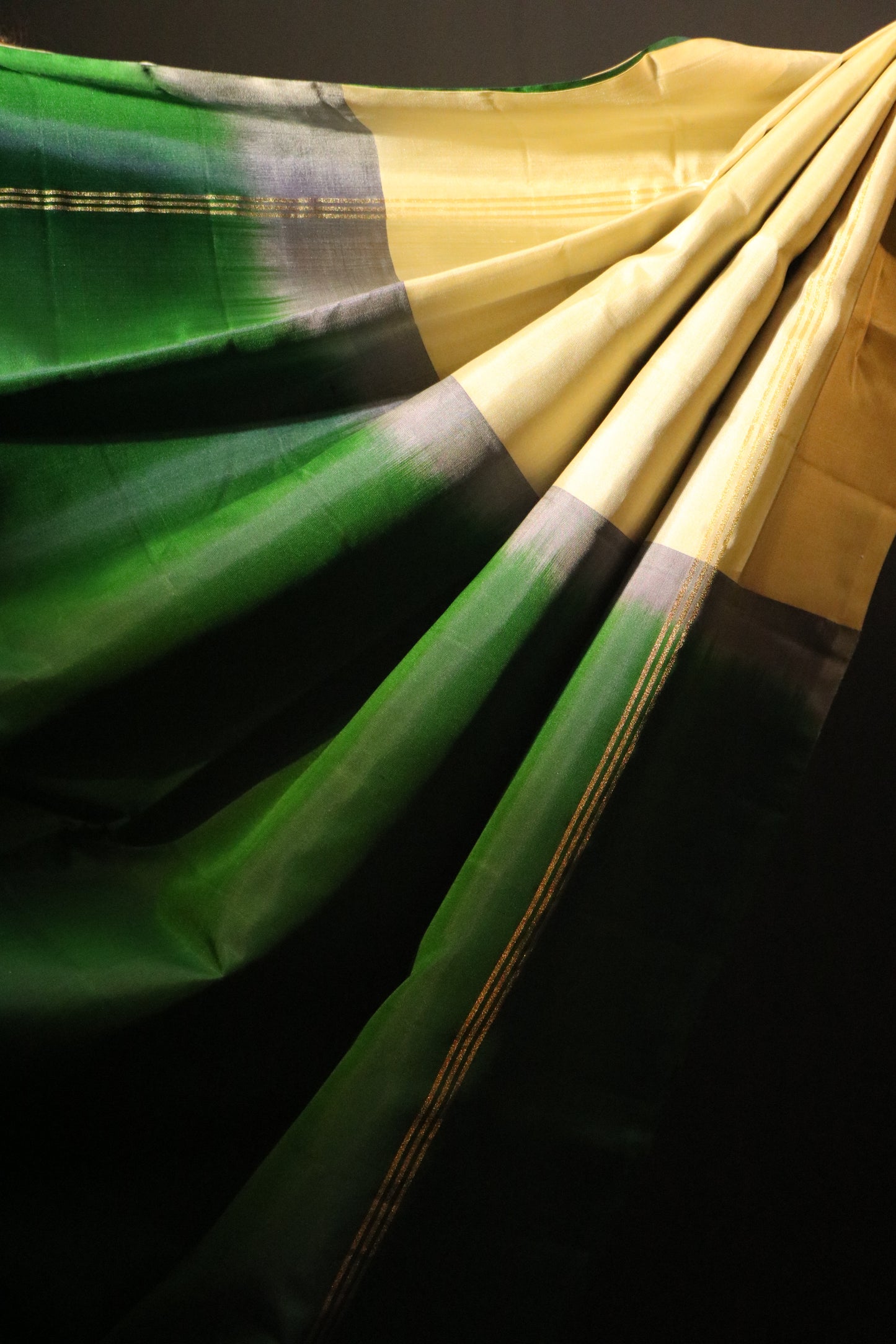 Kanchi Soft Silk Saree – Pale Gold Body with Emerald Green Pallu