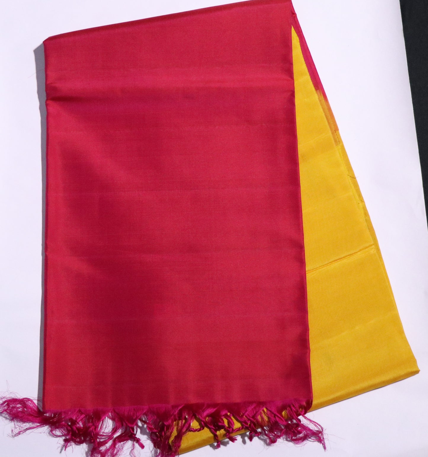 Soft Silk-Body-Yellow-Border-Red