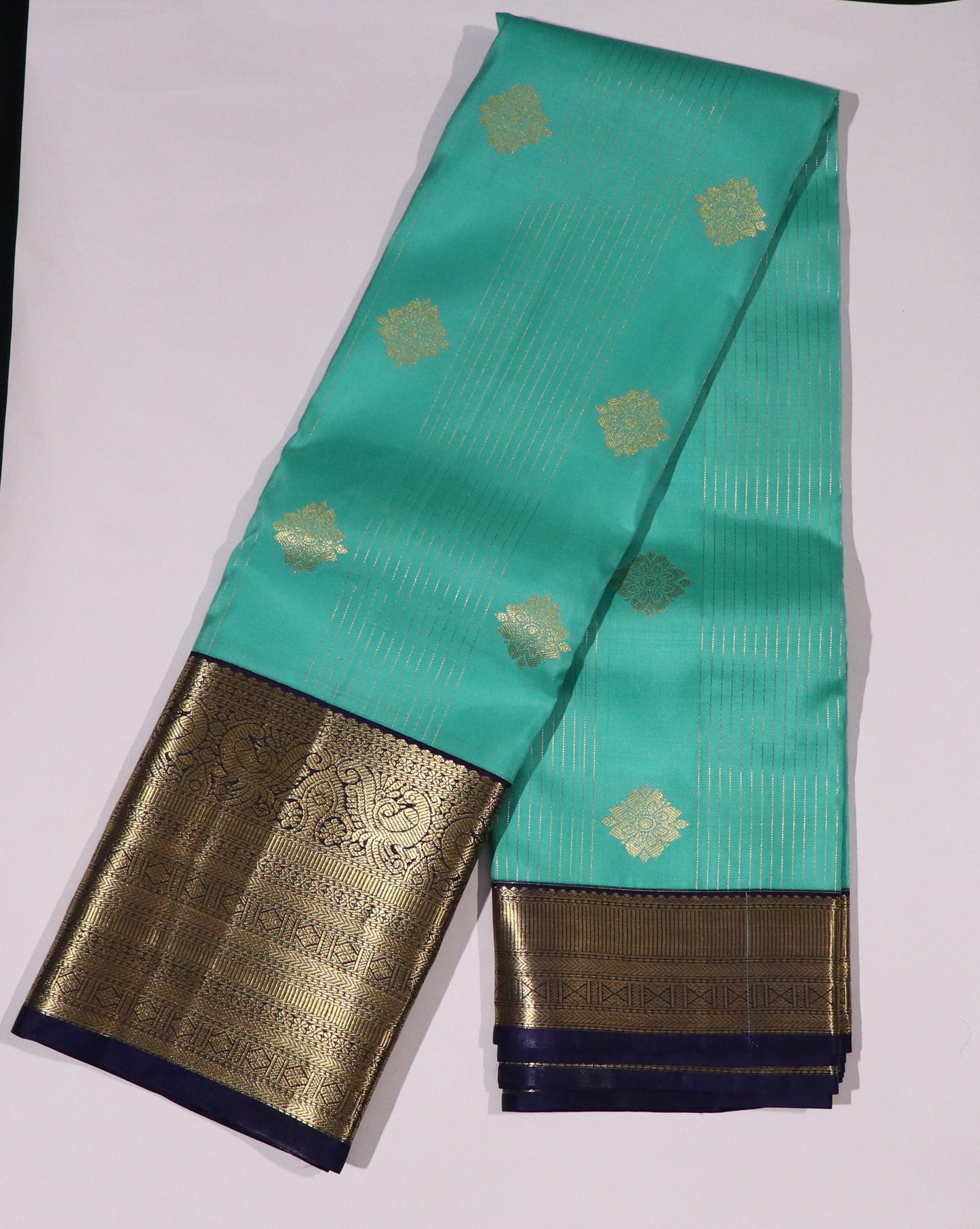 Kanchi Silk - Body Sea Green-Border Navy Blue