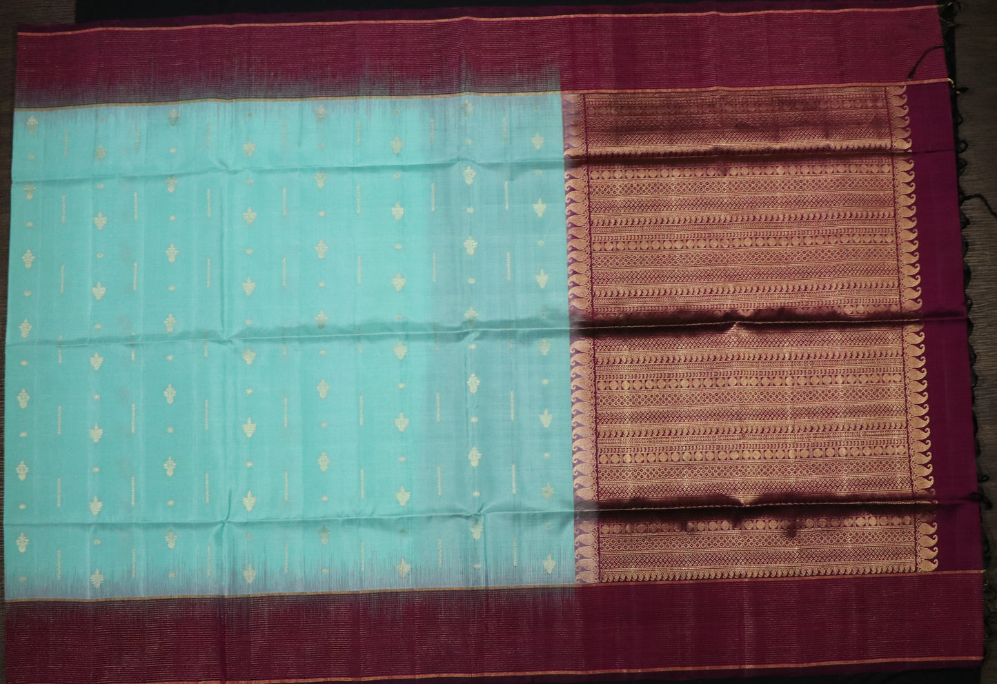 Kanchi Soft Silk Saree – Sea Green with Subtle Gold Buttas & Deep Wine Border