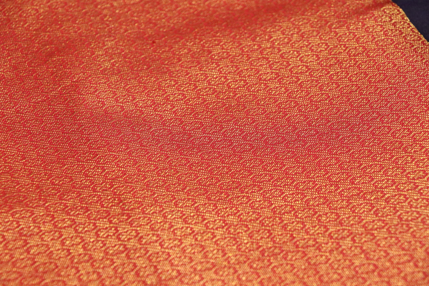 Kanchi Soft Silk Saree – Royal Navy Blue with Rich Gold Zari Border & Vermilion Red Selvedge