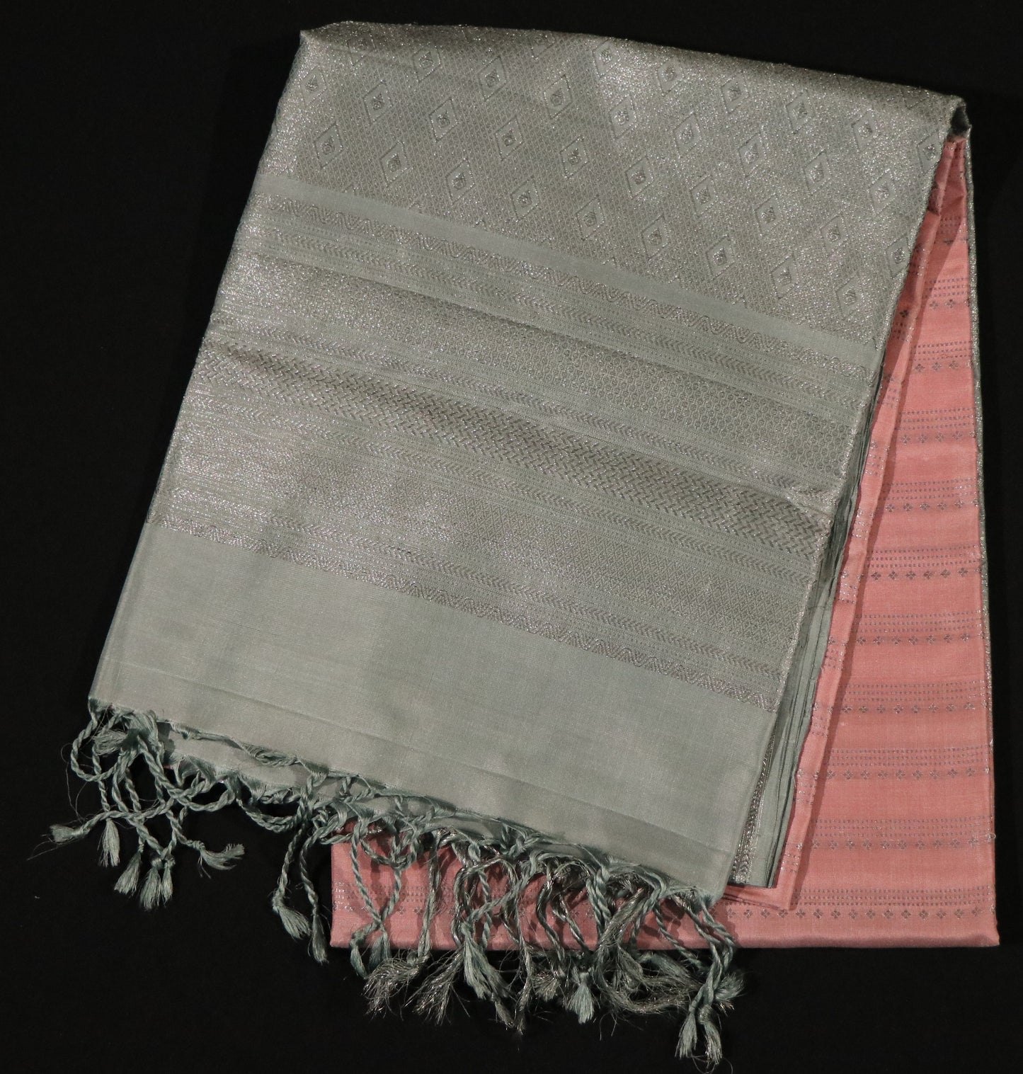 Soft Silk-Body-Pink-Pallu Soft Silver Grey