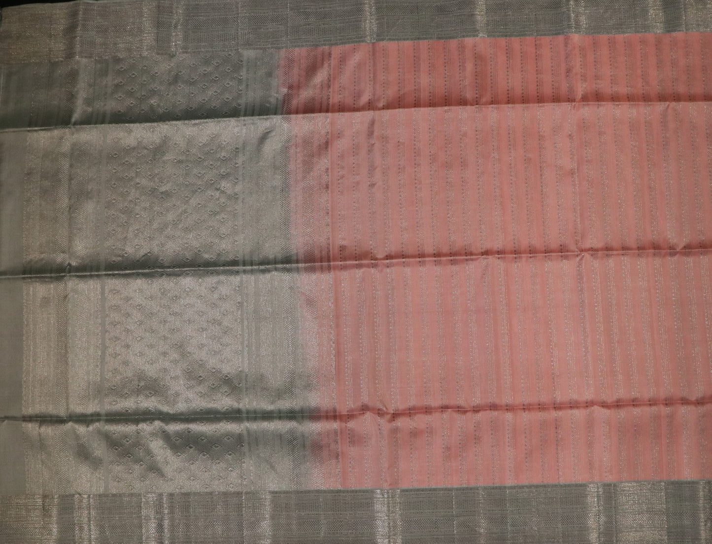 Soft Silk-Body-Pink-Pallu Soft Silver Grey
