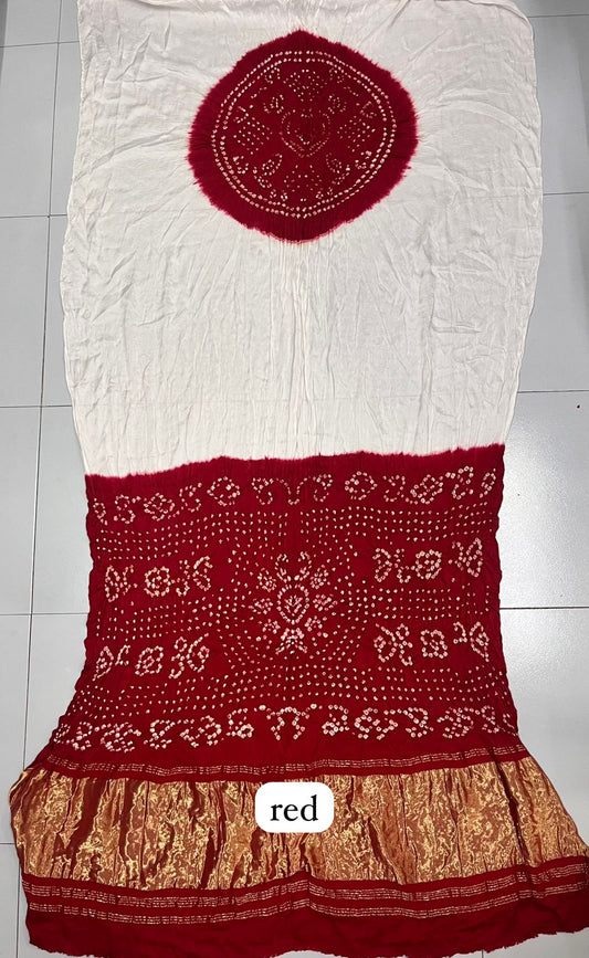 White_Modal_Chakkar_Bandhej_Red