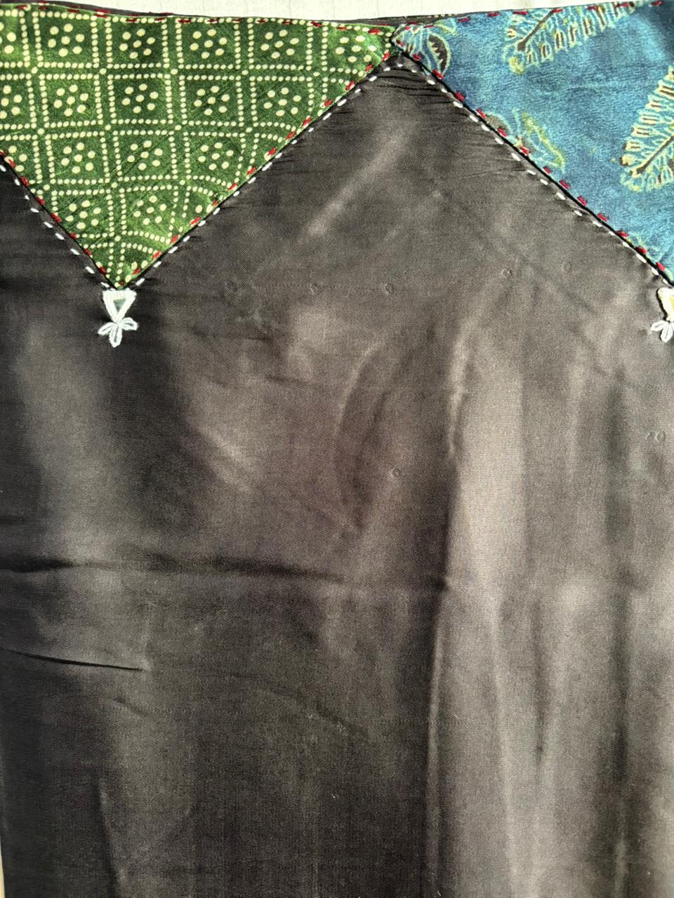 Modal Silk_Plain Saree_Bandhani Pallu_Mushroo_Patch_Mirror work_Black
