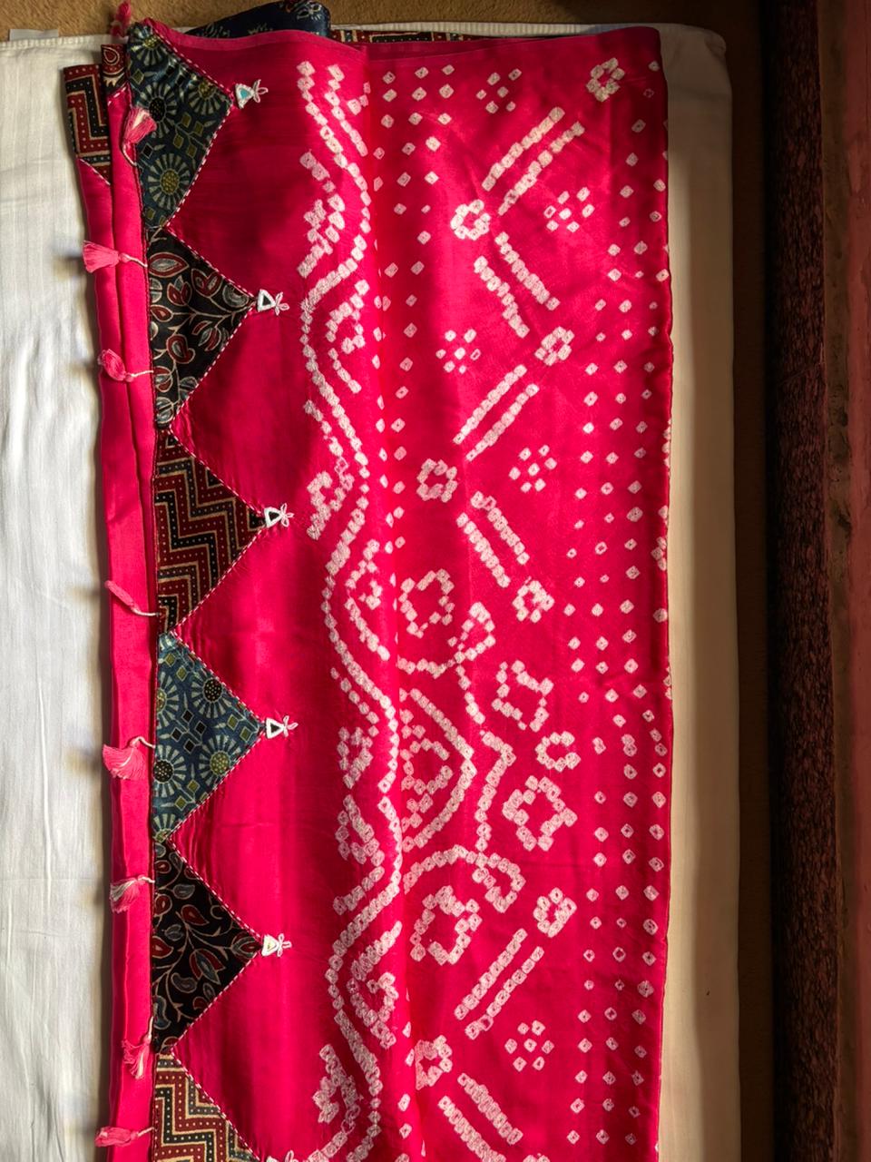 Modal Silk_Plain Saree_Bandhani Pallu_Mushroo_Patch_Mirror work_Red