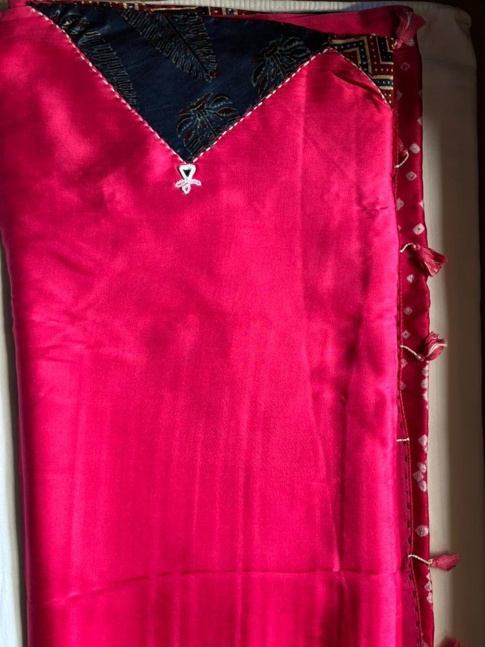 Modal Silk_Plain Saree_Bandhani Pallu_Mushroo_Patch_Mirror work_Red