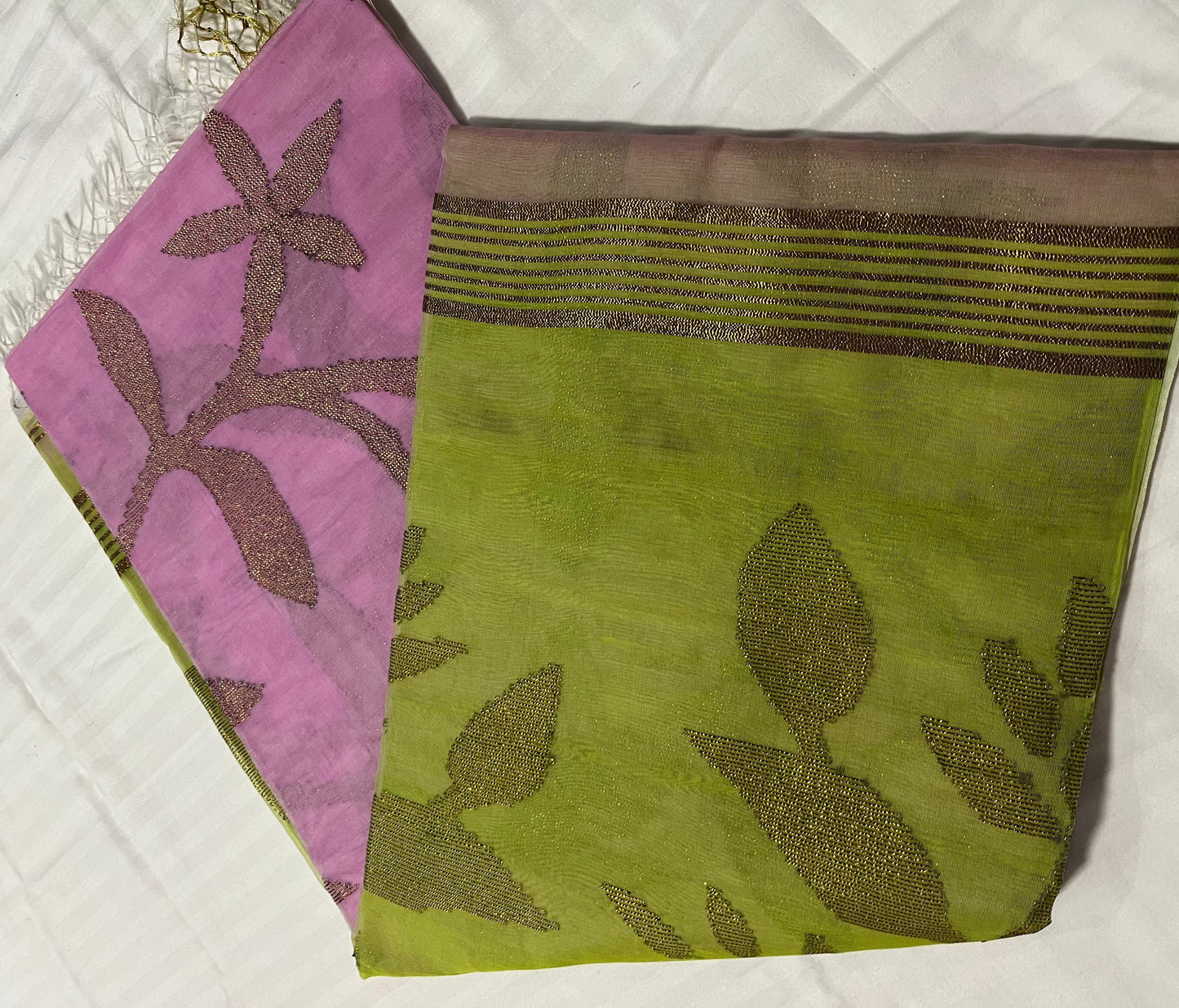Dhaka Muslin Silk Jamdhani – Pink and Green Floral Weave