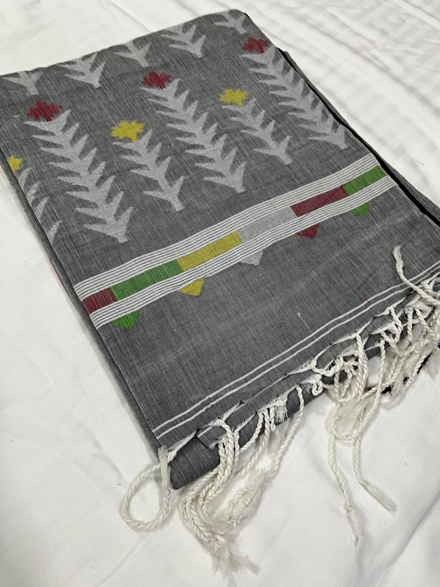 Dhaka Mulmul Cotton Saree - Grey Base with Balu Chudi Motifs