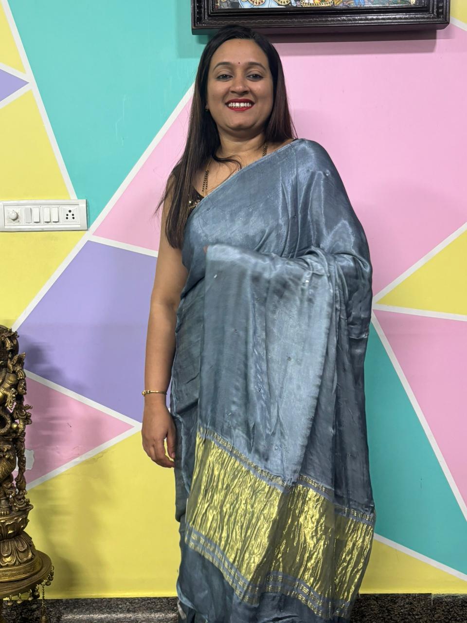 Plain Laggadi Pallu Mirror Work Saree-Grey