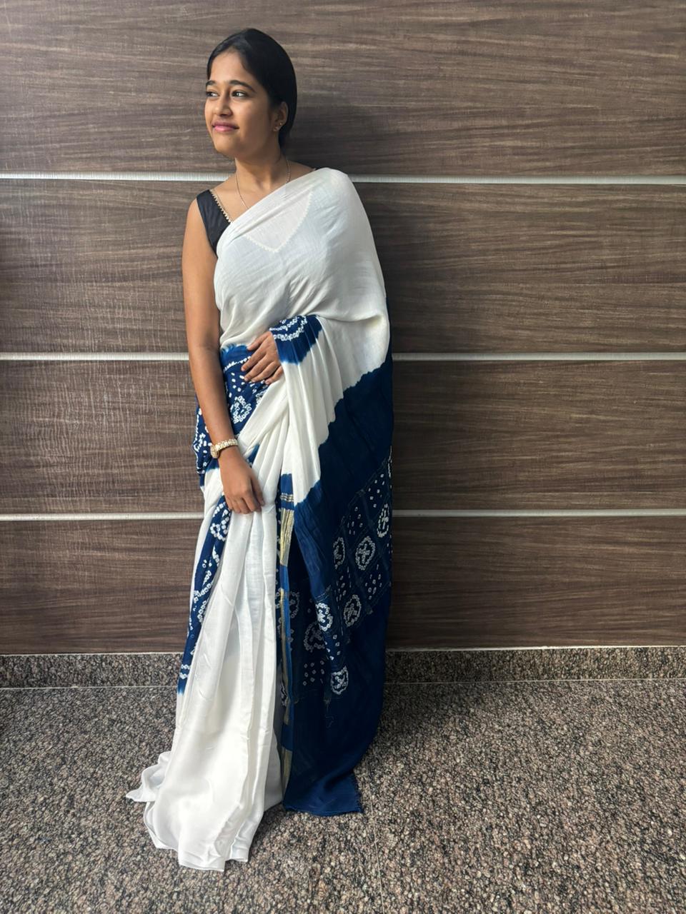 White Modal Chakkar Bandhej Saree – Kerosene Blue