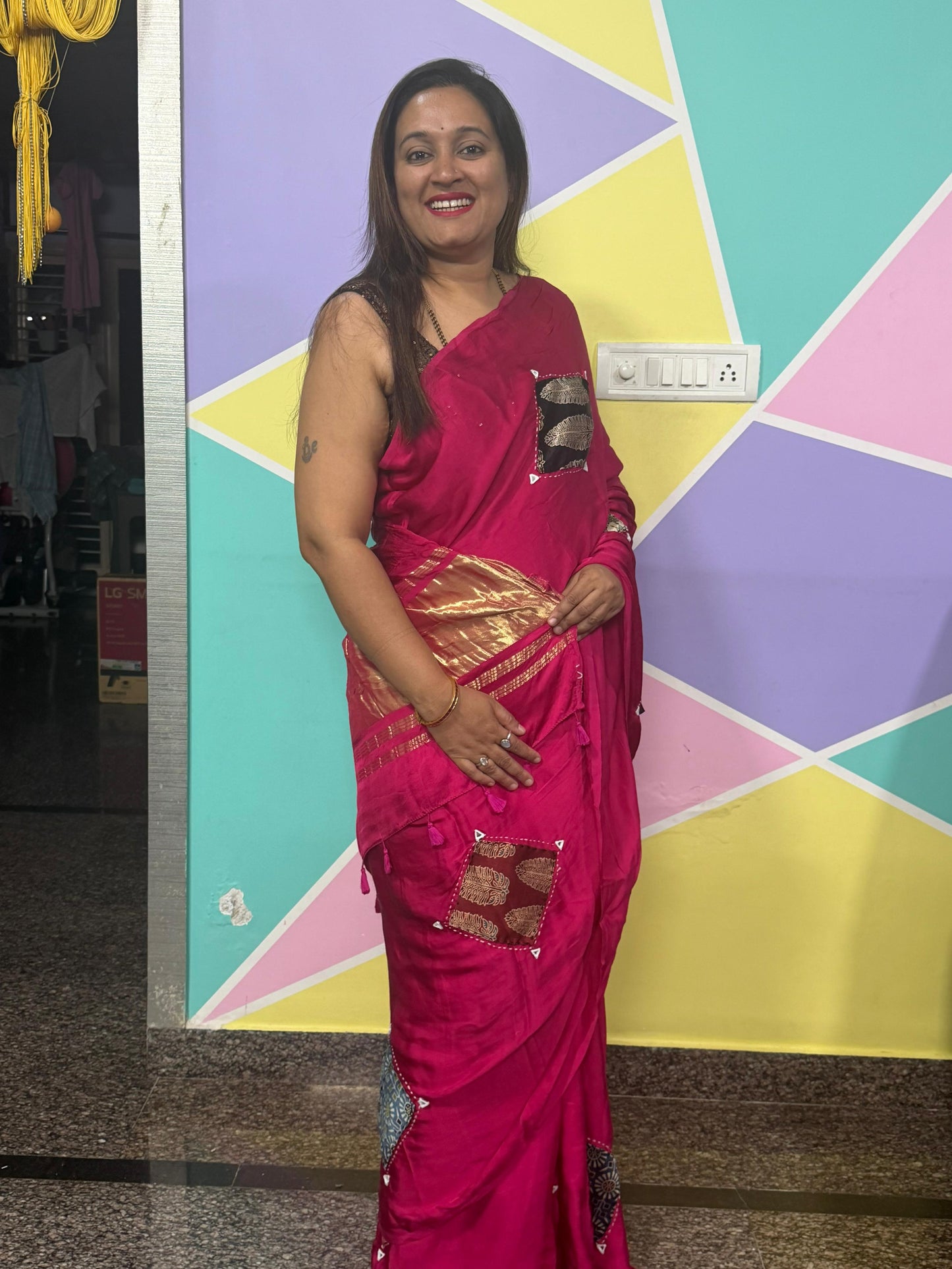Modal Saree with Mushroo Patch – Rani Pink