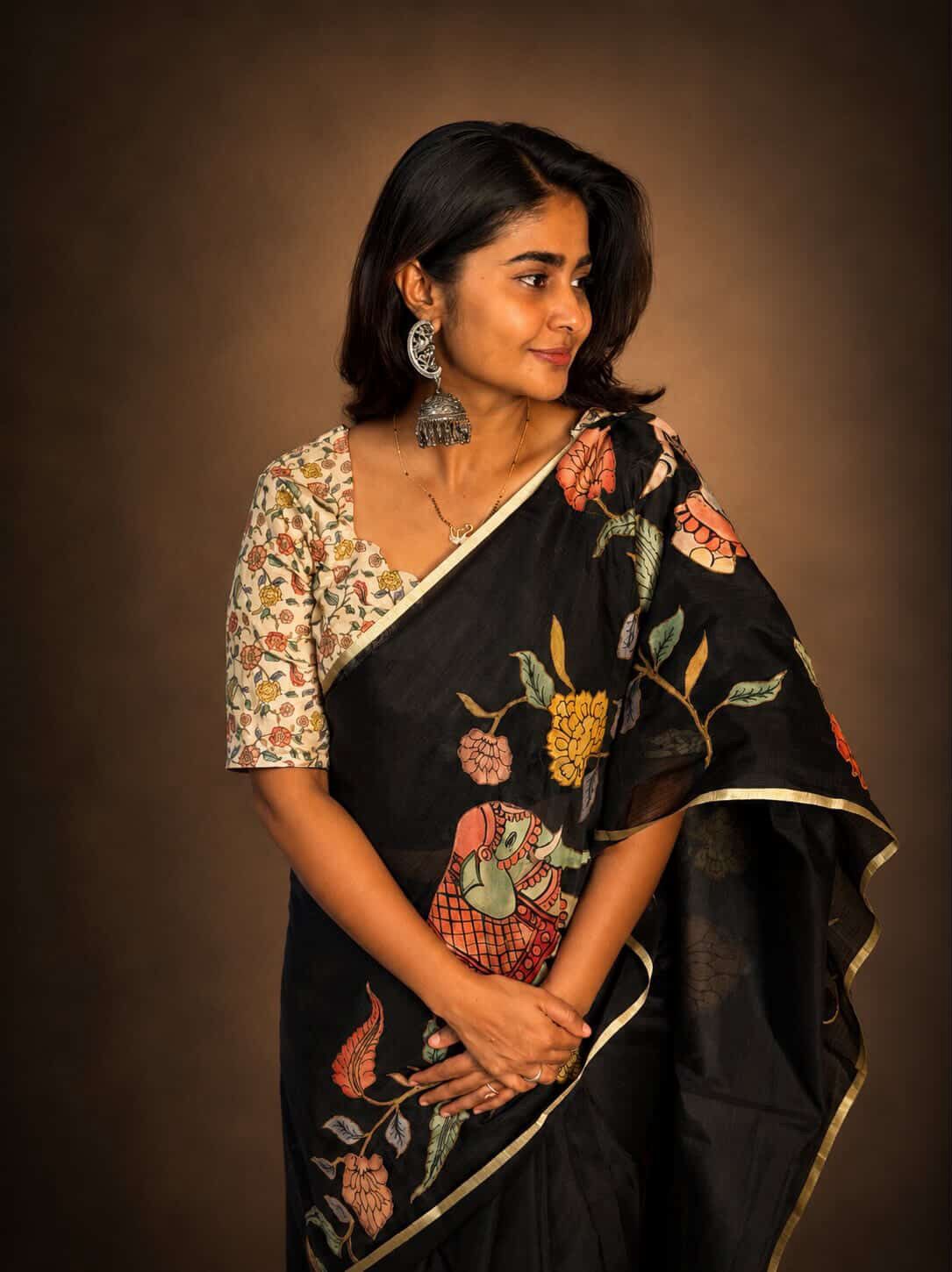 Black Kosa Doria Saree with Elephant Appliqué Work