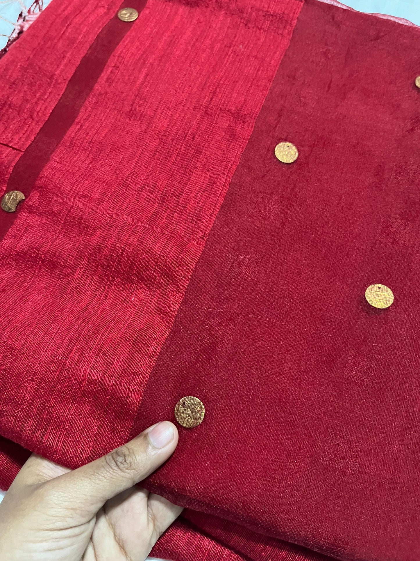 Matka Silk with Muslin Silk Saree – Red Base with Elegant Gold Sikka Work