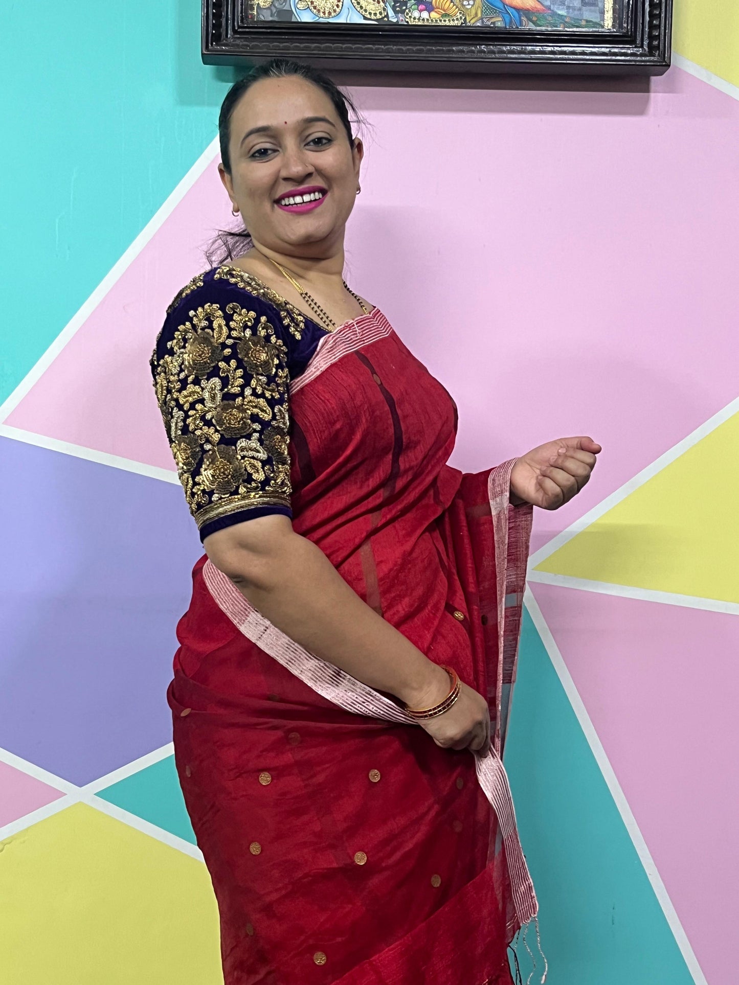Matka Silk with Muslin Silk Saree – Red Base with Elegant Gold Sikka Work