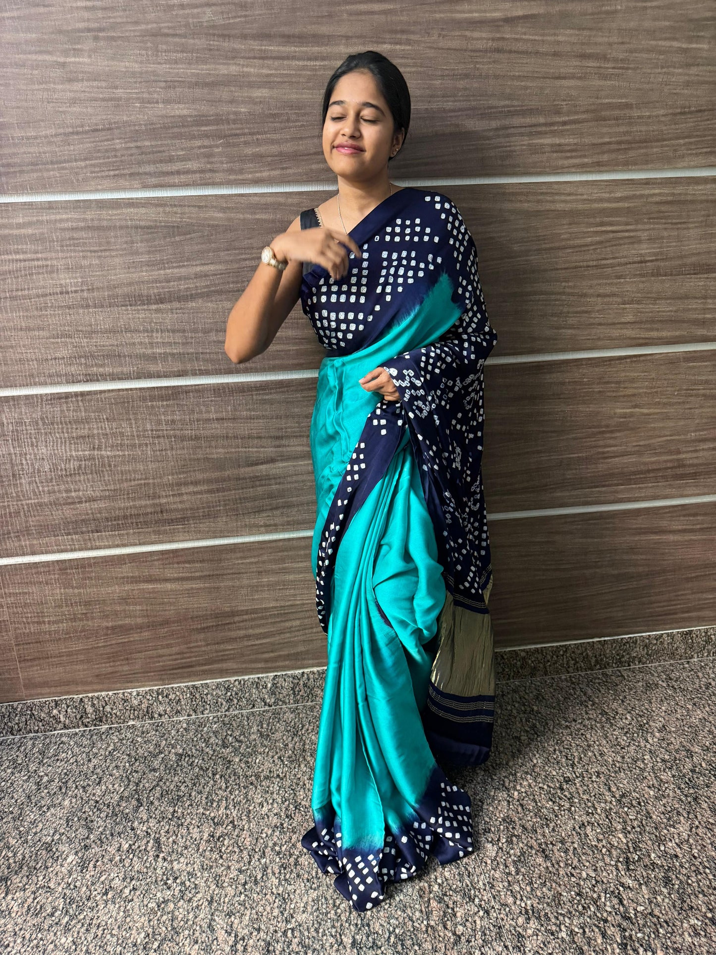 Modal Silk 2D Chakkar Bandhej Saree – Green Body with Blue Pallu