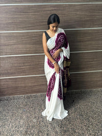 White Modal Chakkar Bandhej Saree – Magenta