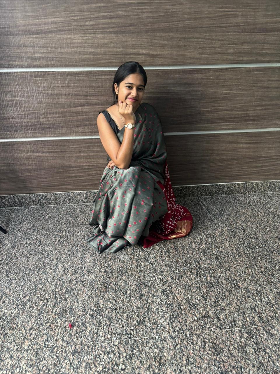 Red Bhandej- Grey Body&Red Pallu