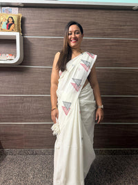 Dhaka Mulmul Cotton Saree – White Base with Red & Grey Triangle Balu Chudi Motifs