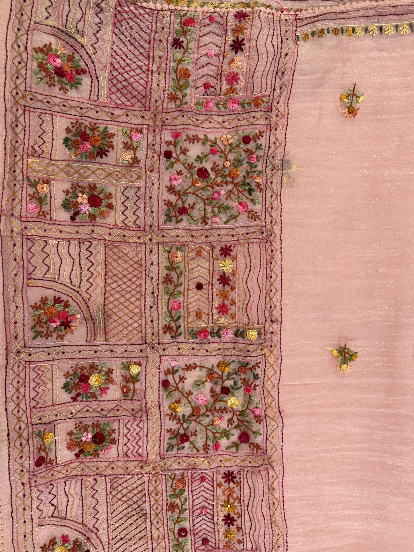 Dusty Rose Tissue Saree with Kantha Hand Embroidery & Floral Bootis