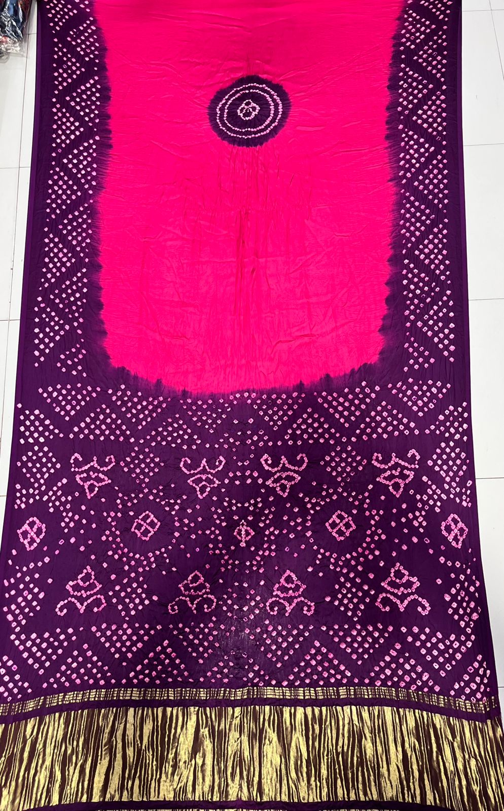 Modal Silk 2D Chakkar Bandhej Saree – Pink Body with Violet Pallu